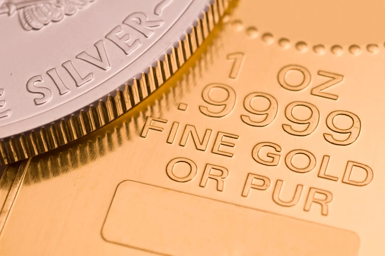 Gold Tops $5000: Essential Guide for New Investors